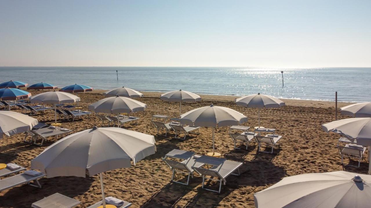 Bellini Relais (Adults Only) Hotel Lignano Sabbiadoro Exterior foto